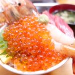 小樽駅チカでコスパ最強の海鮮丼を